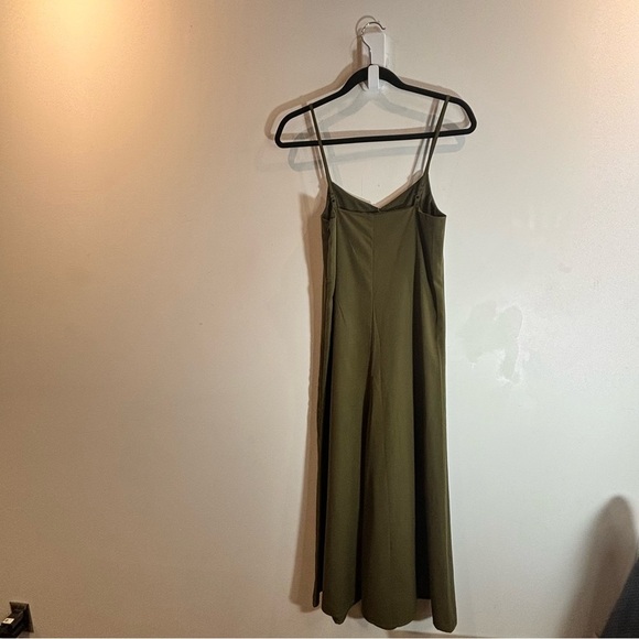 OAK & FORT Sz S Spaghetti Strap Wide Leg Zipper Closure Slinky Flowy Jumpsuit - Picture 10 of 10